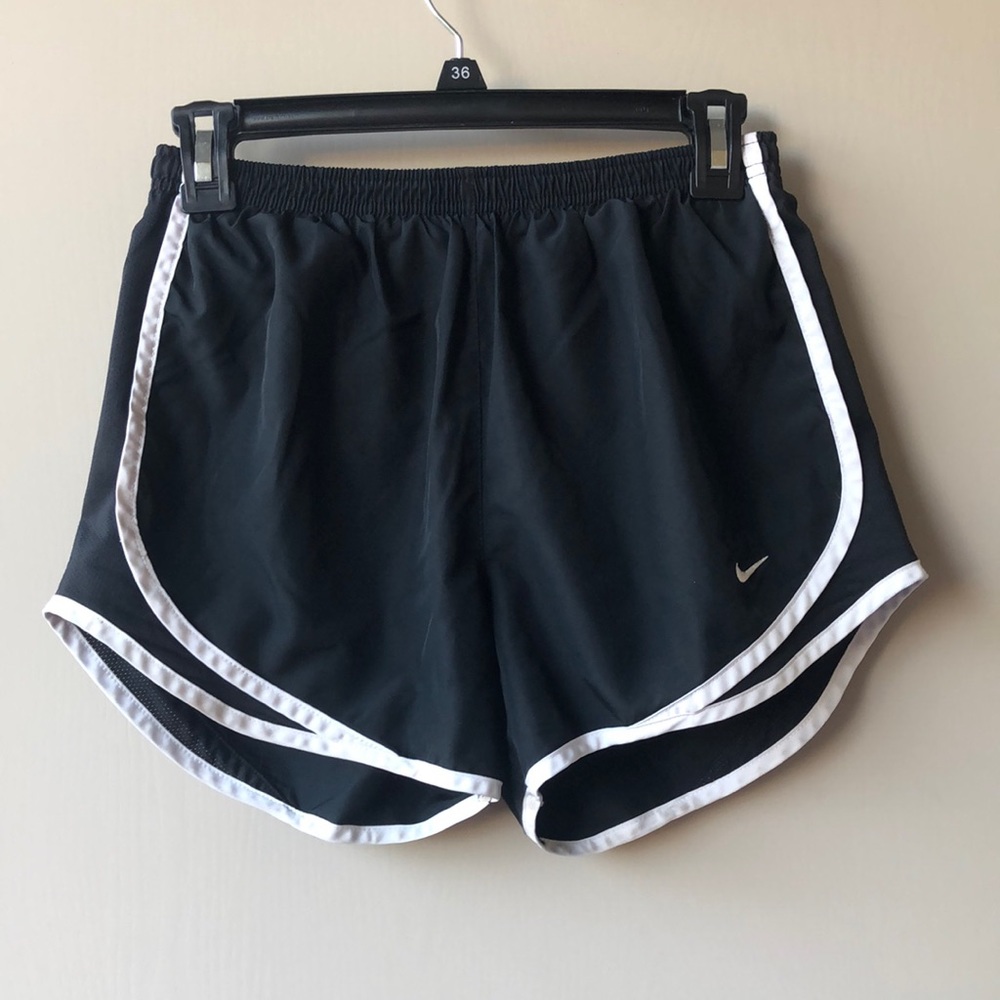 NIKE Dri Fit 3” Tempo Running Short